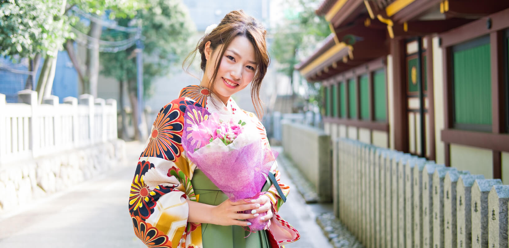 写真：袴姿の女性